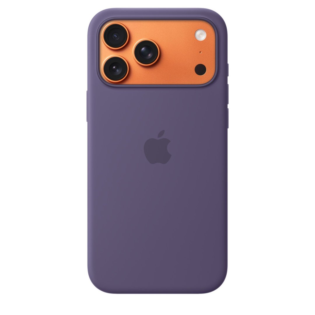 Apple iPhone 17 Pro Max Silicone MagSafe - Image 6