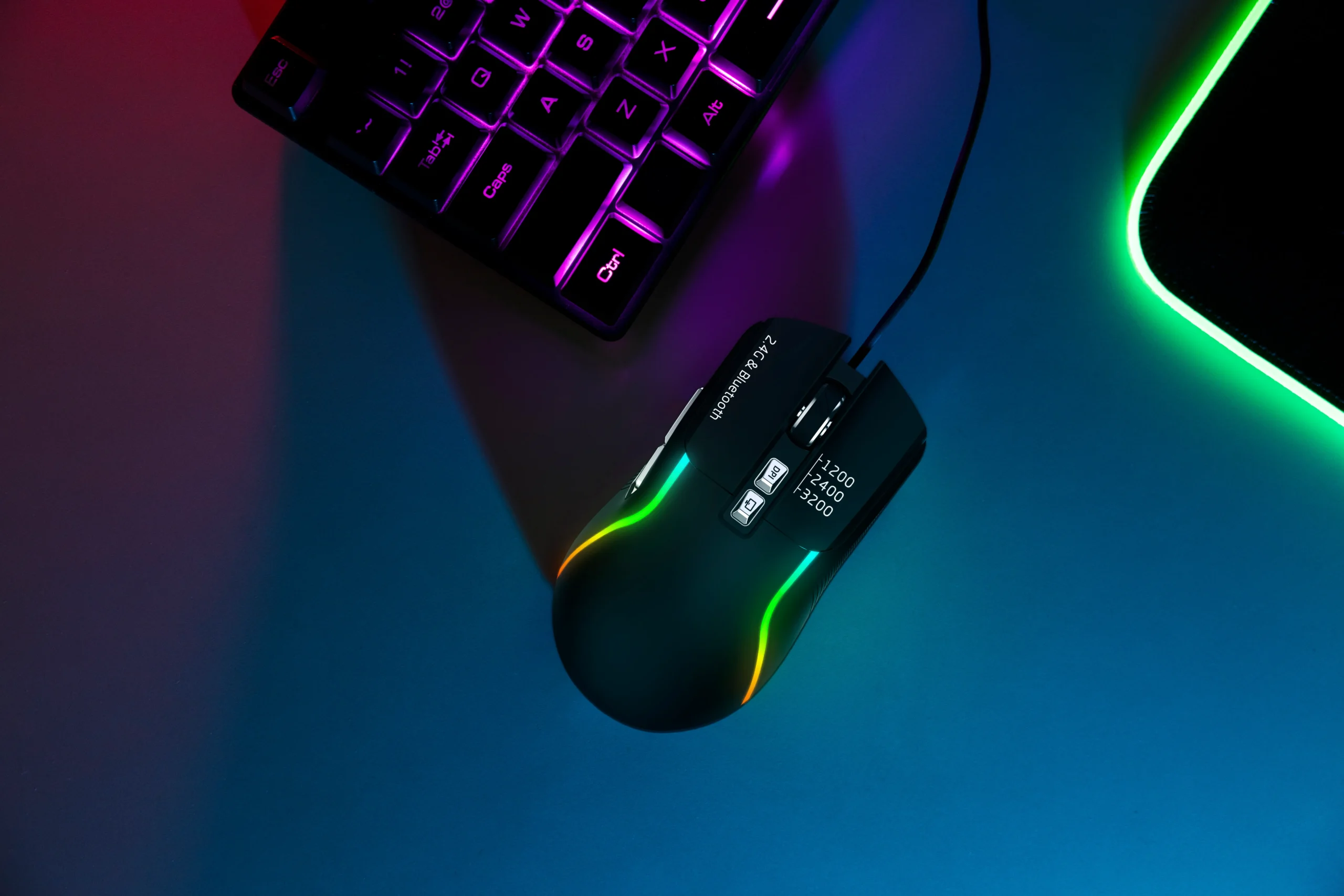 Green Lion Rechargeable Gaming Mouse - Image 4